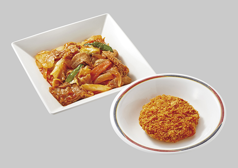 豚肉野菜の旨辛炒め＆キャベツメンチセット