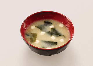 味噌汁（豆腐・わかめ）